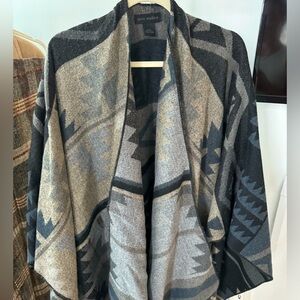 Vintage Steve Madden Cape / Open Poncho - Western Gray pattern